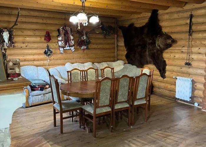 ялинка 酒店