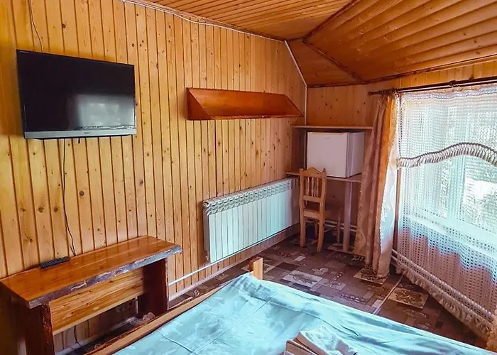 ялинка *